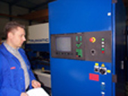 ������-�������